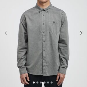Billabong Men’s Long Sleeve Button Up Shirt color Grey size XL